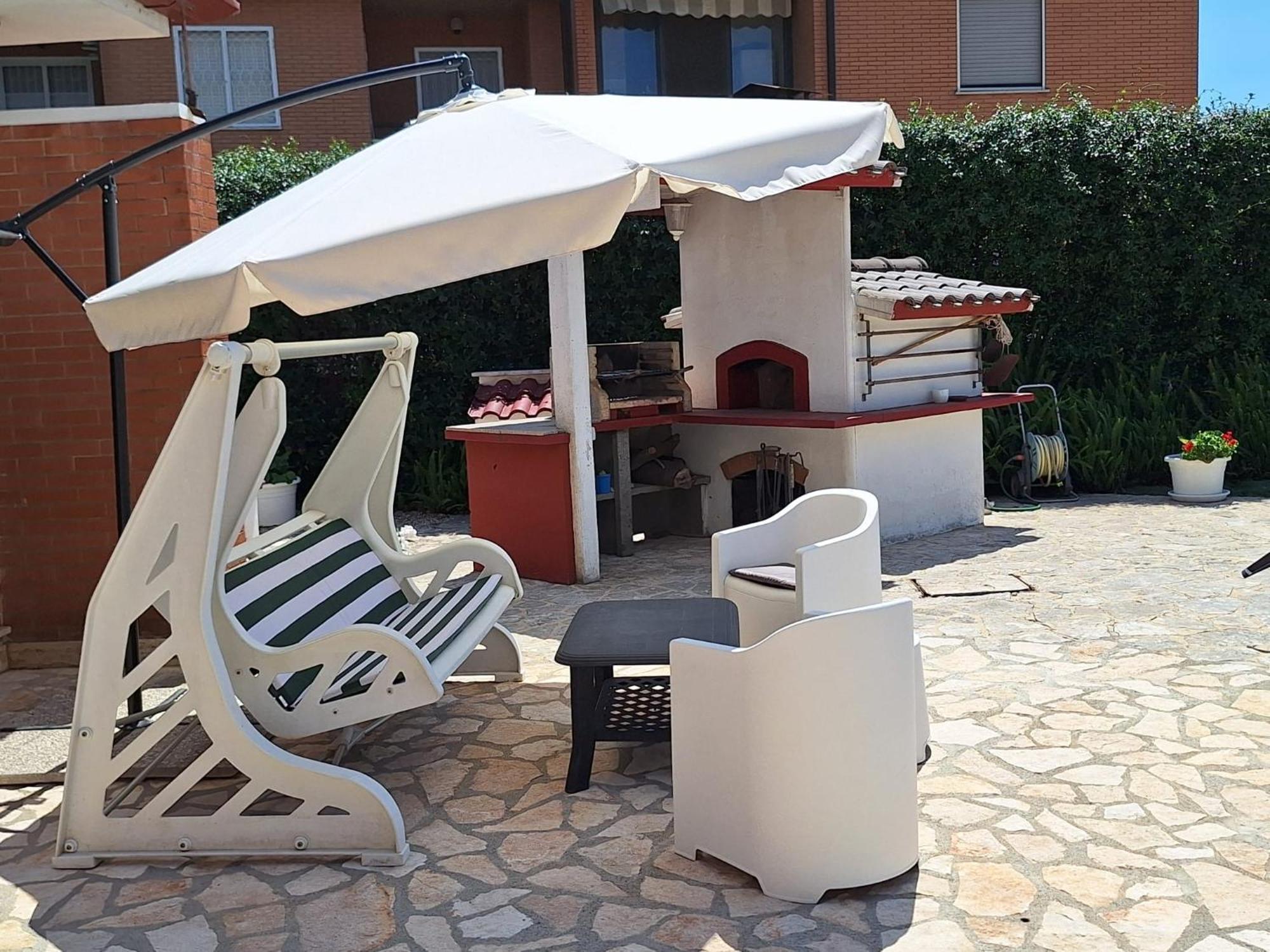 Green House Terracina Luaran gambar